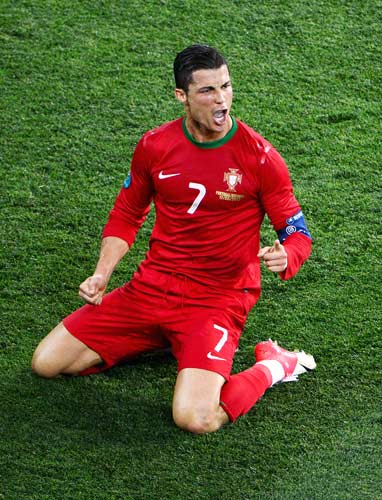 首秀惊艳！江苏外援爱德华兹&亨特合砍51分