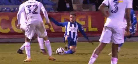 2025中乙官方最佳球员候选：彭啸、费尔南多领衔