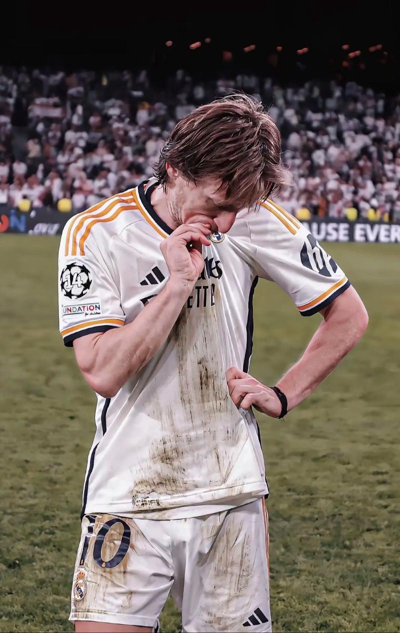 福克斯：哈珀和卡斯尔非常无私，我们还有更大的目标要去实现