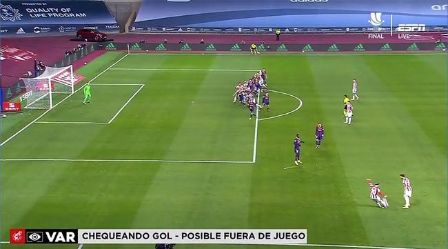 “封神”助力续航绿茵梦想，新鹏城与台铃举行车辆交付仪式